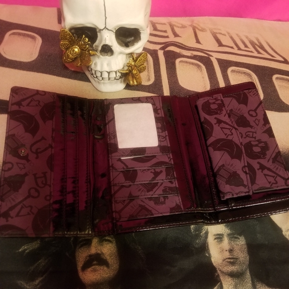 Iron Fist Wallet NWT - Picture 2 of 4